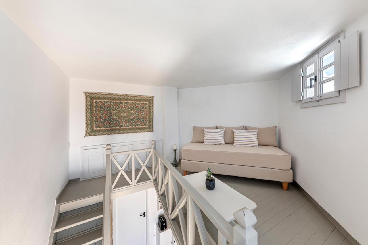 Calderas Hug & Panoramic Sea View - 3 Lux Suites إيميروفيغلي المظهر الخارجي الصورة